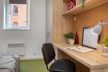 Standard En Suite at Globe Works, 20 Cliveden Street, City Centre, Birmingham, B193SH - Image 3