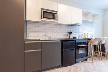 Classic Studio Plus at St Crispin's House, Duke Street, City Centre, Norwich, NR31PD - Image 4