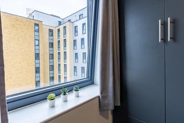 Premium En Suite - Image 5