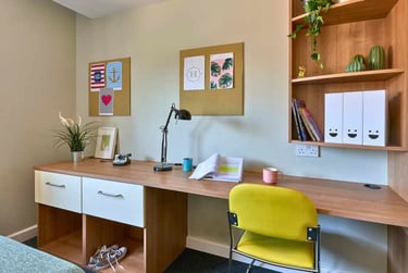 Studio Premium at Trust House, Salem Place, St Thomas, Exeter, EX46TZ - Image 3