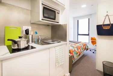 Upper Floor Studio - Image 1
