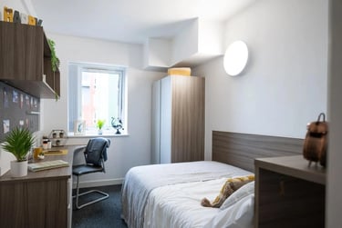 Double En-suite at Moor Lane Halls, 140-142 Moor Lane, City Centre, Preston, PR11JW - Image 1