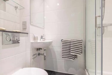 Premium Gold Studio - Image 7