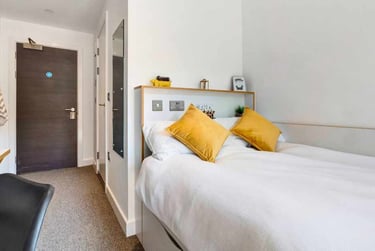 Ensuite Silver Plus at 27 Magdalen Street, 27 Magdalen Street, New Town, Colchester, CO12ZT - Image 2