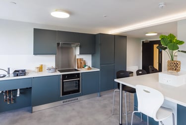 7 Bed En-Suite - Image 3