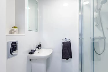 Classic En Suite at Globe Works, 20 Cliveden Street, City Centre, Birmingham, B193SH - Image 4