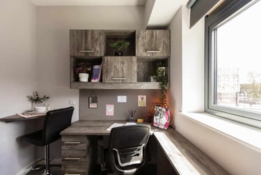 Bronze Studio at Queens Court, 15 Queens Walk, City Centre, Reading, RG17QF - Image 5