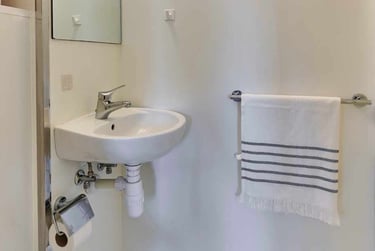 Studio Premium at Trust House, Salem Place, St Thomas, Exeter, EX46TZ - Image 6