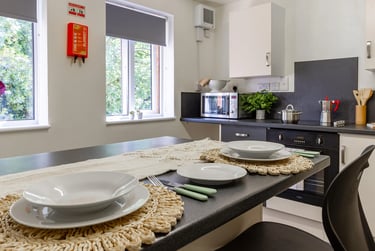 Premium En Suite - Image 7