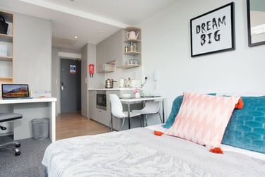 Standard Studio at Queen Street Studios, Queen Street, Central, Exeter, EX43FG - Image 1