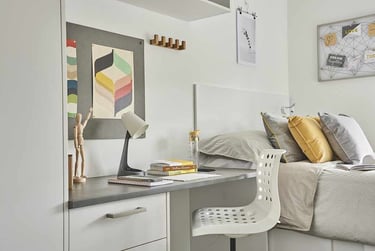 8 Bed Cluster En-suite - Classic  - Image 1