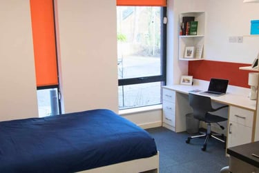 Studio Silver at The Village at The Viaduct, Ainsley Street, City Centre, Durham, DH14BJ - Image 1