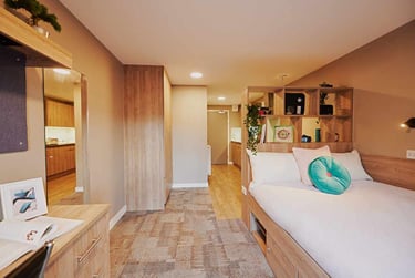 Bronze Studio - Image 1