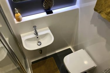 Deluxe Studio - Image 4