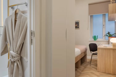 Classic Ensuite  - Image 4