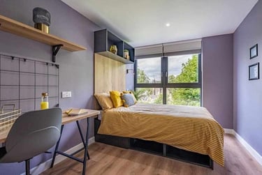 6 Bed Premium En-suite - Image 1