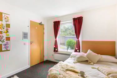 Classic Room - 4 Bed Shared House at Bramall Court, Alderson Road North, City Centre, Sheffield, S24UF - Image 2