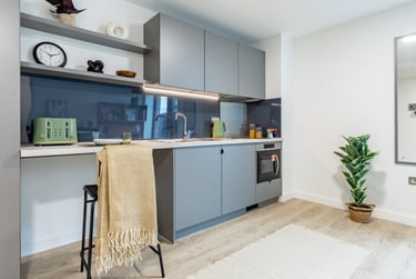 Studio Premium at Waterside, 58-62 Avon Street, City Centre, Bristol, BS20PX - Image 5