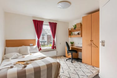 Classic En Suite at Bramall Court, Alderson Road North, City Centre, Sheffield, S24UF - Image 1