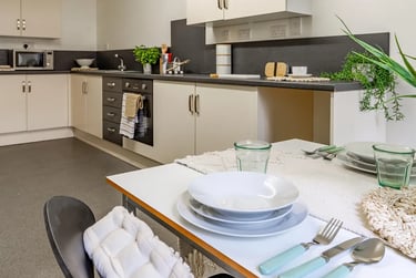 Classic En Suite at Park Court, 50 Park Street, City Centre, Lincoln, LN11UR - Image 5