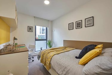 5 Bed En-suite Upper Floors at Grand Felda House, Empire Way, Wembley, London, HA90EF - Image 1