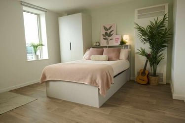 Silver Studio Accessible - Image 2