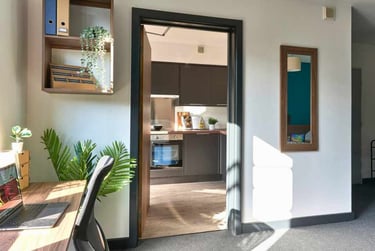 Flat One Bed Gold - Image 4