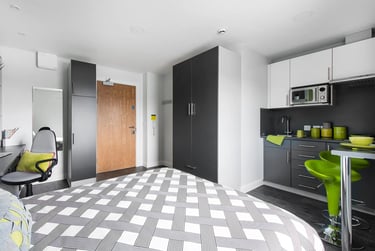 Standard Studio - Image 2