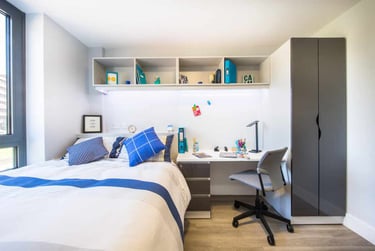 8 Bed Cluster En-suite at ViBe Student Living, 66-70 Cambridge Road, Surbiton, Kingston, KT13LA - Image 1