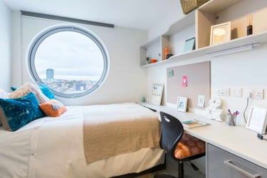 Studio Classic at Livin, City Road, 21-27 City Road, City Centre, Cardiff, CF243BJ - Image 1