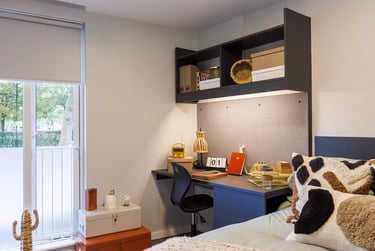 8 Bed En-Suite - Image 2