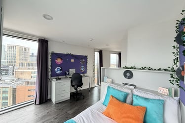 Deluxe En Suite at Ablett House, 2 Great Crosshall Street, City Centre, Liverpool, L32AF - Image 4