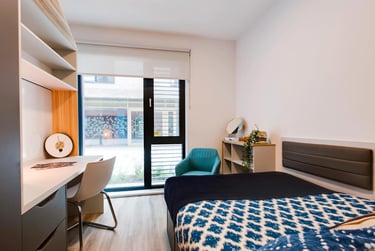 Townhouse Classic En Suite - Image 2