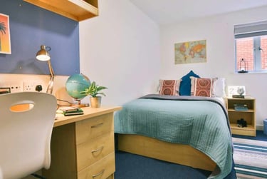 Apartment Classic 3 Bed - Image 3