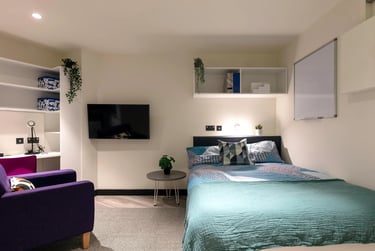 Premium Studio - Image 1