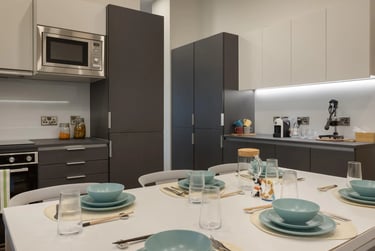 Standard Ensuite - Image 8