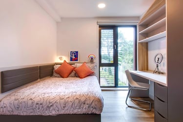 Townhouse Standard En Suite - Image 1