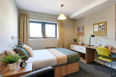 Classic Studio at Trust House, Salem Place, St Thomas, Exeter, EX46TZ - Image 2