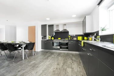 Classic 8 Bed Shared House - Image 7