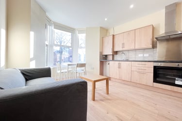 2 bed flat, Roath, Plasnewydd, Cardiff, CF243BT - Image 4