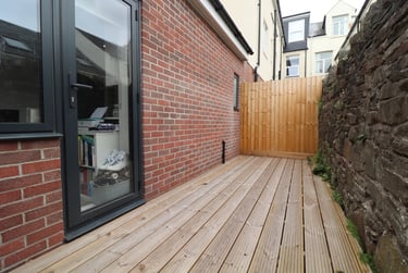 1 bed flat, Cathays, Cardiff, CF103EE - Image 5