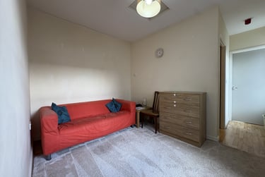 1 bed flat, Roath, Plasnewydd, Cardiff, CF243QX - Image 1