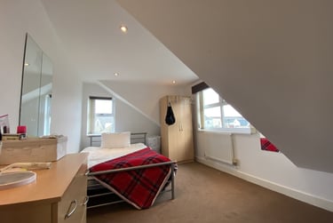 2 bed flat, Roath, Plasnewydd, Cardiff, CF243PF - Image 2