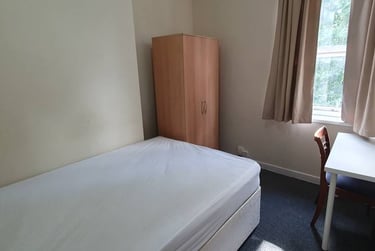 2 bed flat, 4, 2, Adamstown, Cardiff, CF240EW - Image 6