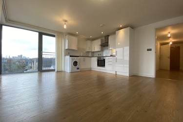 1 bed house, Cathays, Cardiff, CF244JA - Image 1