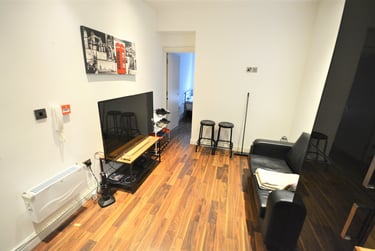 1 bed flat, City Centre, Mount Pleasant, Swansea, SA15TN - Image 2