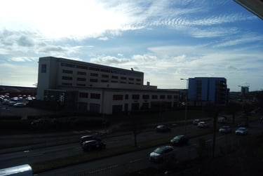 2 bed flat, Port Tennant, St Thomas, Swansea, SA18JN - Image 7