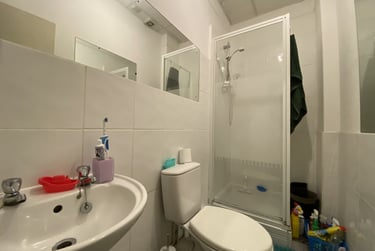 1 bed flat, Cathays, Plasnewydd, Cardiff, CF244AT - Image 4