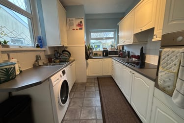 2 bed house, Cathays, Cardiff, CF244JY - Image 2