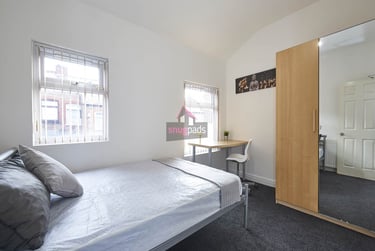 5 bed house, Salford, Irlams O' Th' Height, M67HP - Image 6